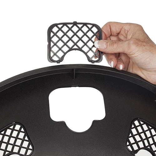 Easy Fill Wall Planters 50cm (20in) Pair 3 Easy Fill Wall Planters 50cm (20in) Pair - Image 3