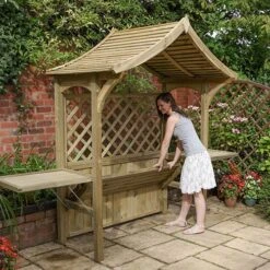 Party Arbour -You Garden 160724 4