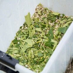 The Handy 2500 Watt Impact Shredder C/w Collection Box 11 The Handy 2500 Watt Impact Shredder C/w Collection Box -You Garden 180190 3