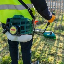 Webb BC33 33cc 2 Stroke Petrol Brushcutter 13 Webb BC33 33cc 2 Stroke Petrol Brushcutter -You Garden 180256 6