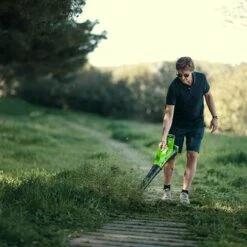 Greenworks 40V Axial Blower With 2Ah Battery And Charger 6 Greenworks 40V Axial Blower With 2Ah Battery And Charger -You Garden 180289 2