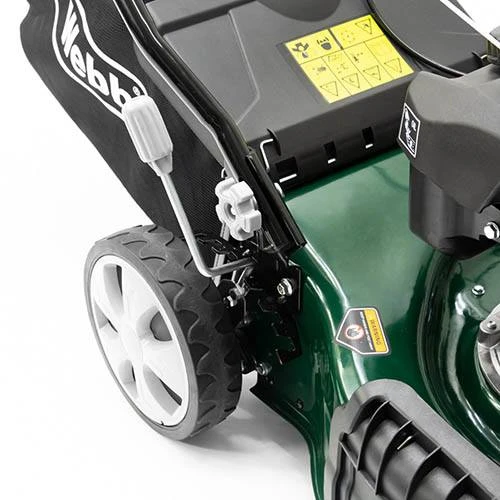 Classic 46cm (18") Self Propelled Petrol Rotary Lawnmower 8 Classic 46cm (18") Self Propelled Petrol Rotary Lawnmower - Image 8
